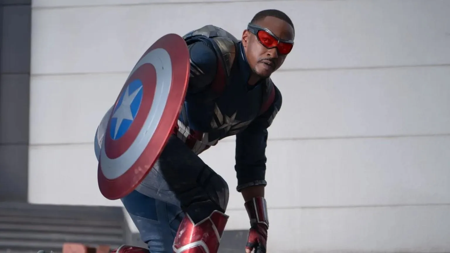 Anthony Mackie diz que Capitão América: Admirável Mundo Novo é importante para Vingadores 5