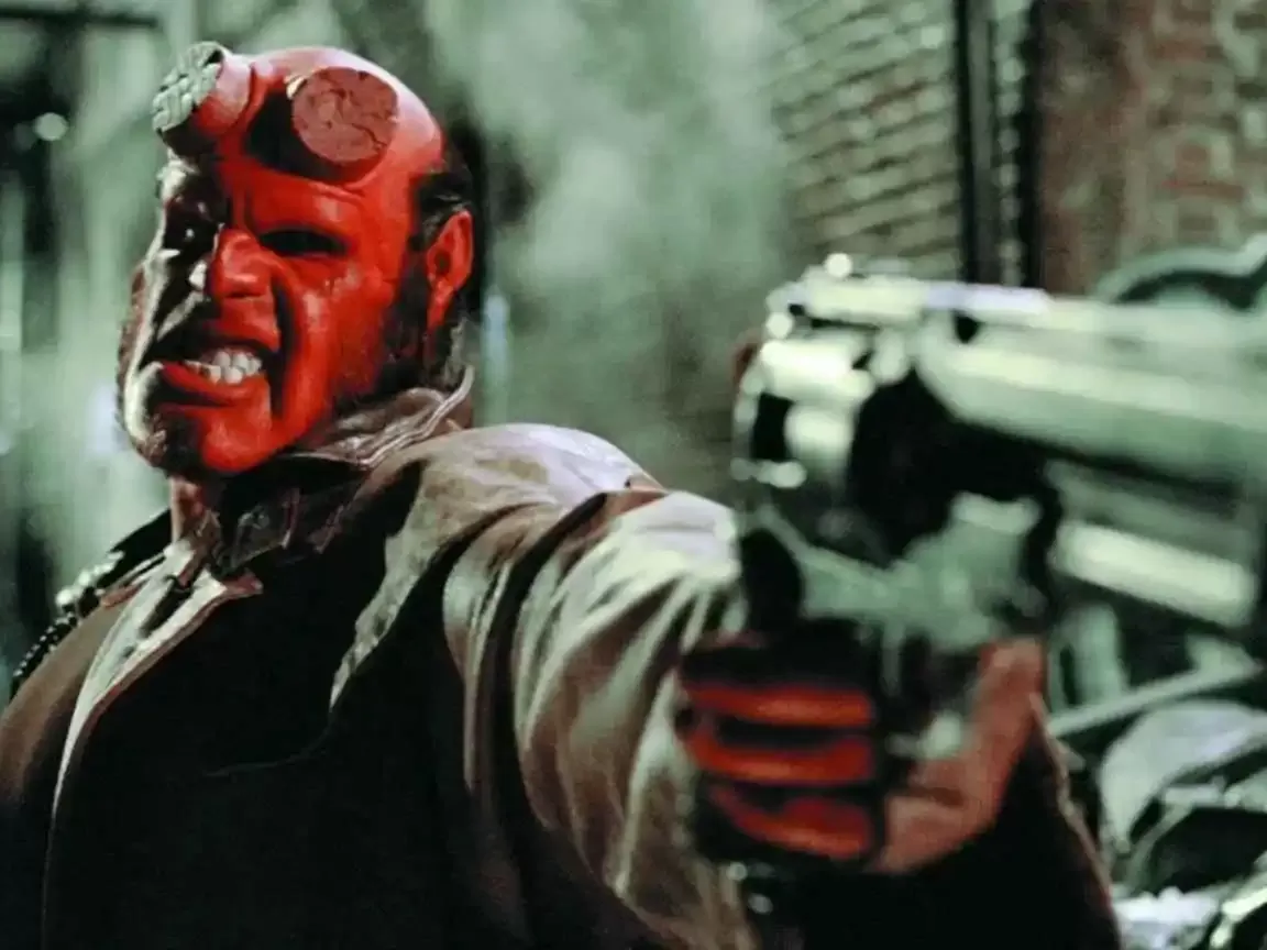 Ron Perlman recusou oportunidade de reprisar o papel de Hellboy sem Guillermo del Toro