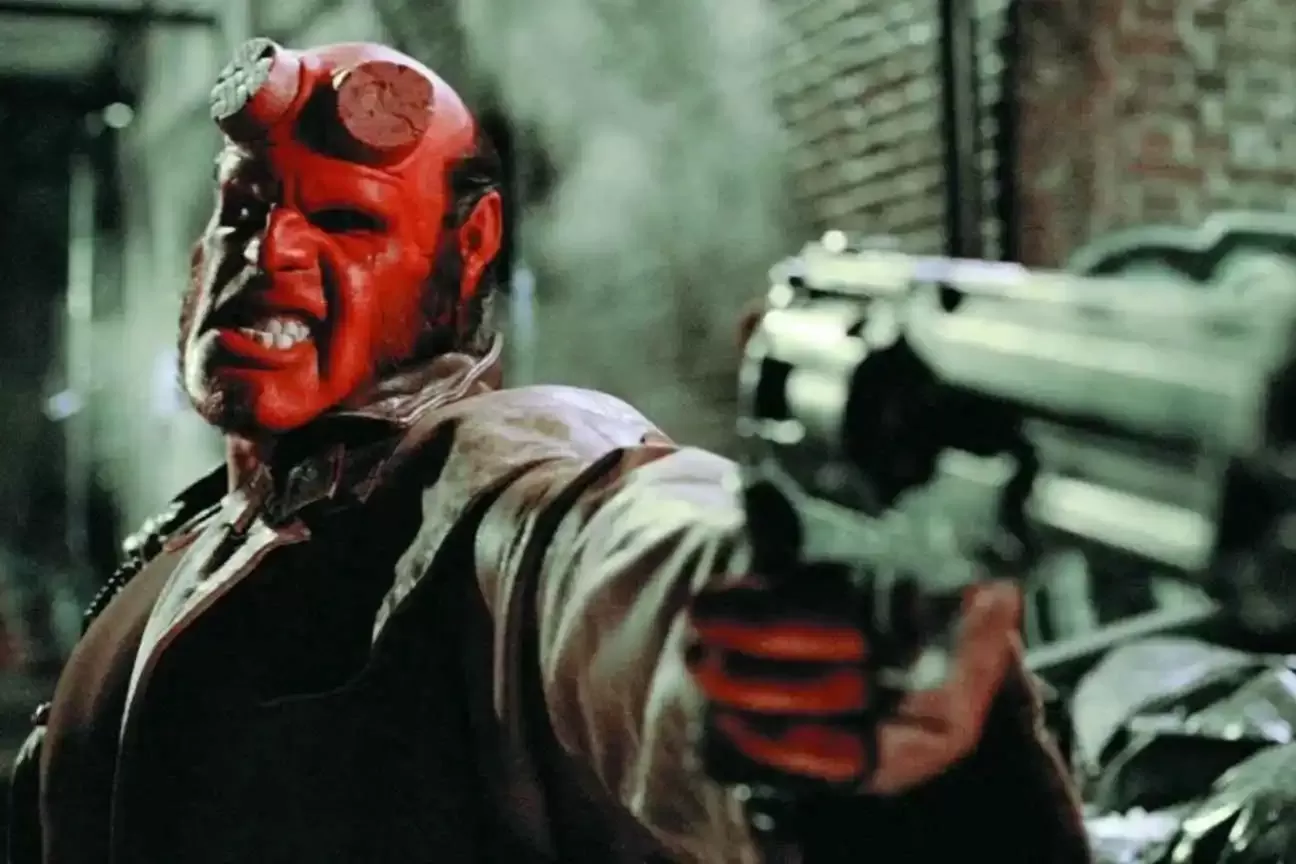 Ron Perlman recusou oportunidade de reprisar o papel de Hellboy sem Guillermo del Toro