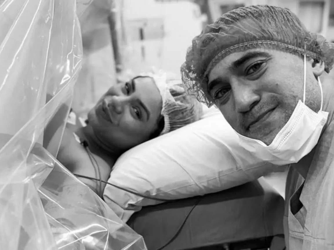 Lexa agradece pela oportunidade de ter visto a filha com vida