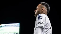 Neymar Jr. faz sua reestreia no Santos e agita torcedores com novo lar na Baixada Santista