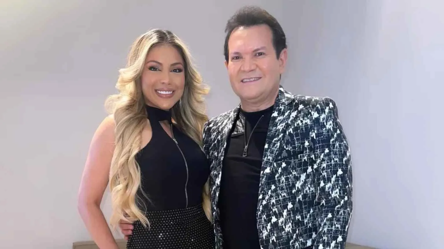 Jéssica Rodrigues acusa Ximbinha de assédio e pede desligamento da banda