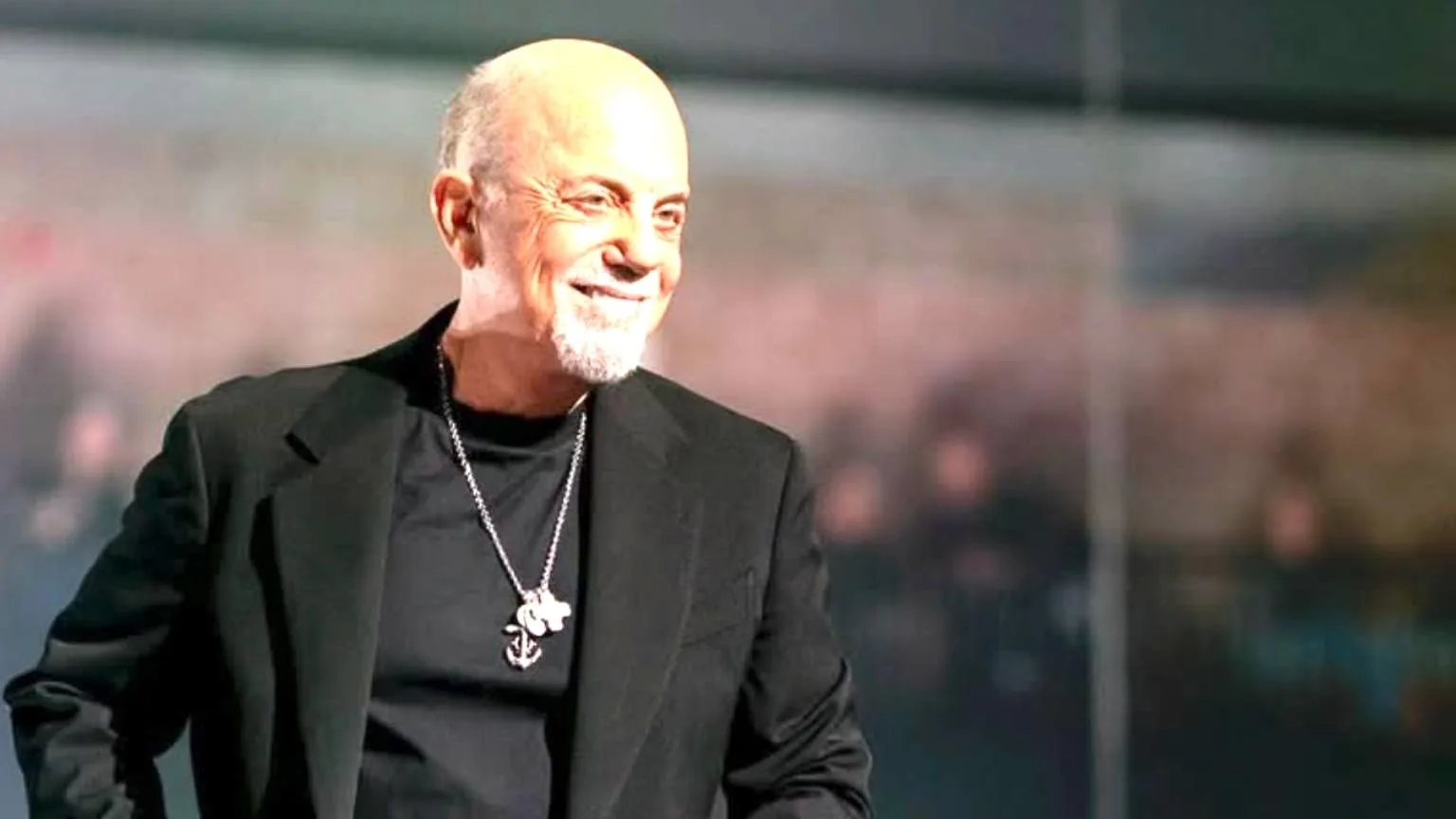 Billy Joel adia shows para se recuperar de cirurgia e fará fisioterapia