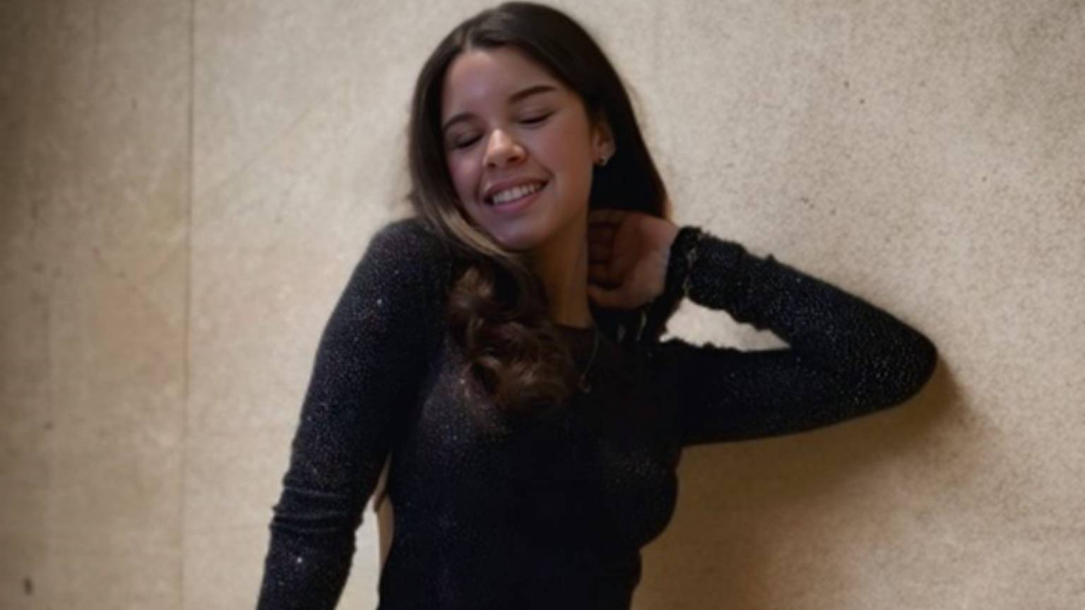 Michelle Heard lança single inovador e anuncia visita ao Brasil com projetos sociais