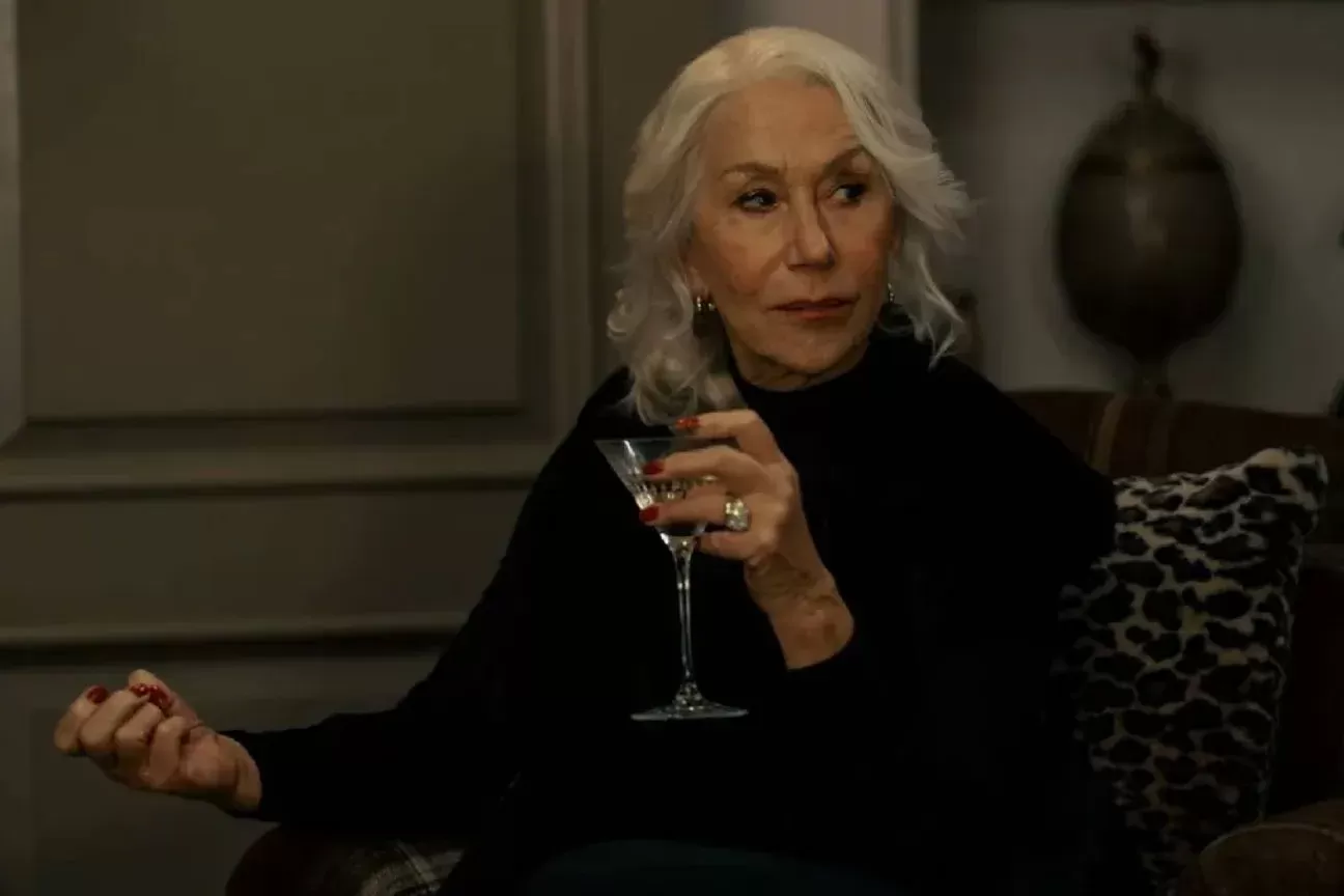 Helen Mirren critica James Bond e descarta versão feminina do personagem