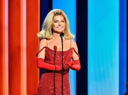 Shania Twain revela que quase virou fisiculturista para se proteger de abusos