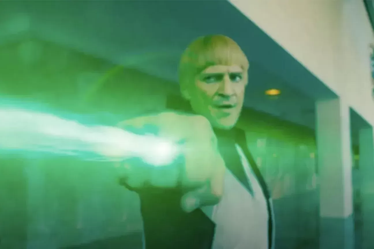 Nathan Fillion descreve seu Lanterna Verde como