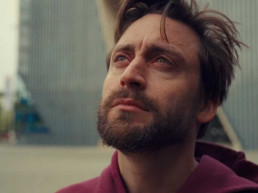Kieran Culkin vence Melhor Ator Coadjuvante por A Verdadeira Dor no Oscar 2025