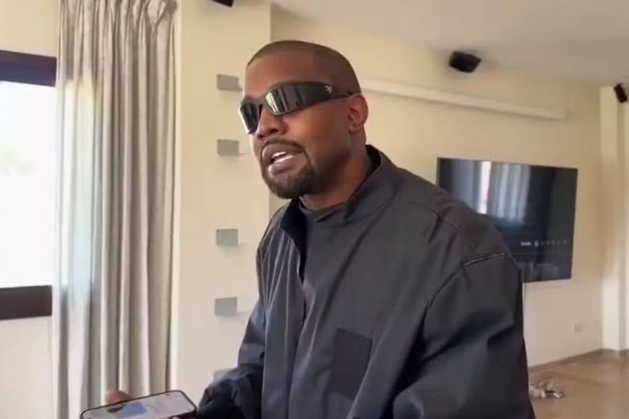 Kanye West polemiza em live na Twitch e diz que deveria ter filhos com Paris Hilton