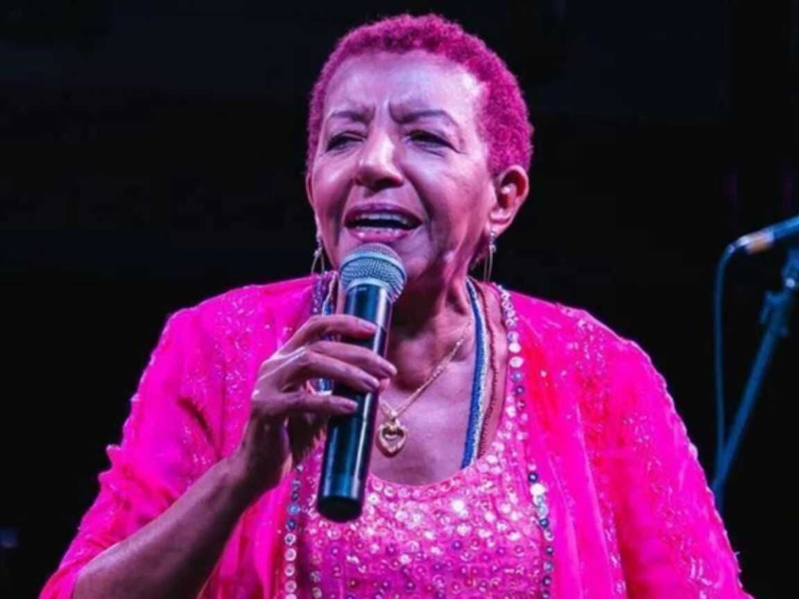 Leci Brandão passa mal durante show em São Paulo e é hospitalizada