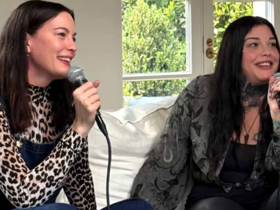 Liv e Mia Tyler descobriram que eram irmãs durante show de Steven Tyler