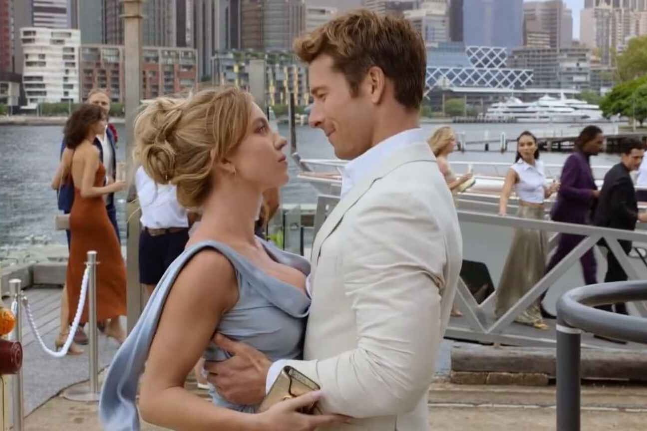 Mãe de Glen Powell nega romance com Sydney Sweeney e esclarece rumores