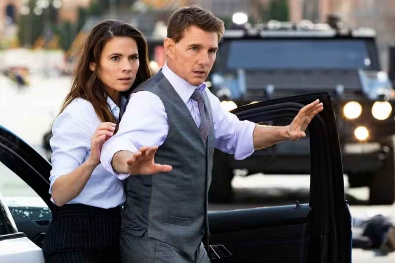 Tom Cruise ajudou Hayley Atwell a superar a ansiedade com conselho inusitado