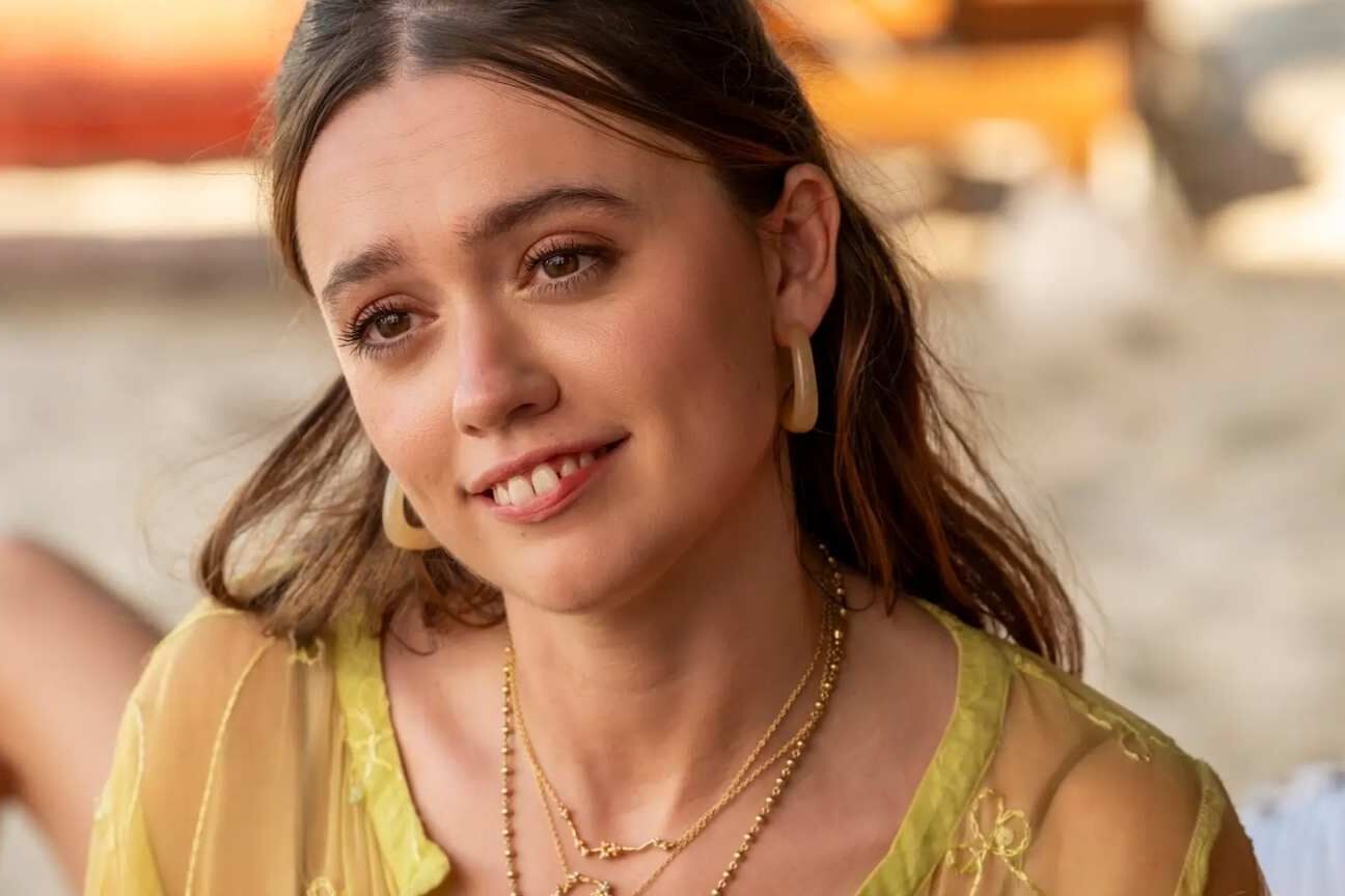 Atriz de The White Lotus, Aimee Lou Wood, desabafa: