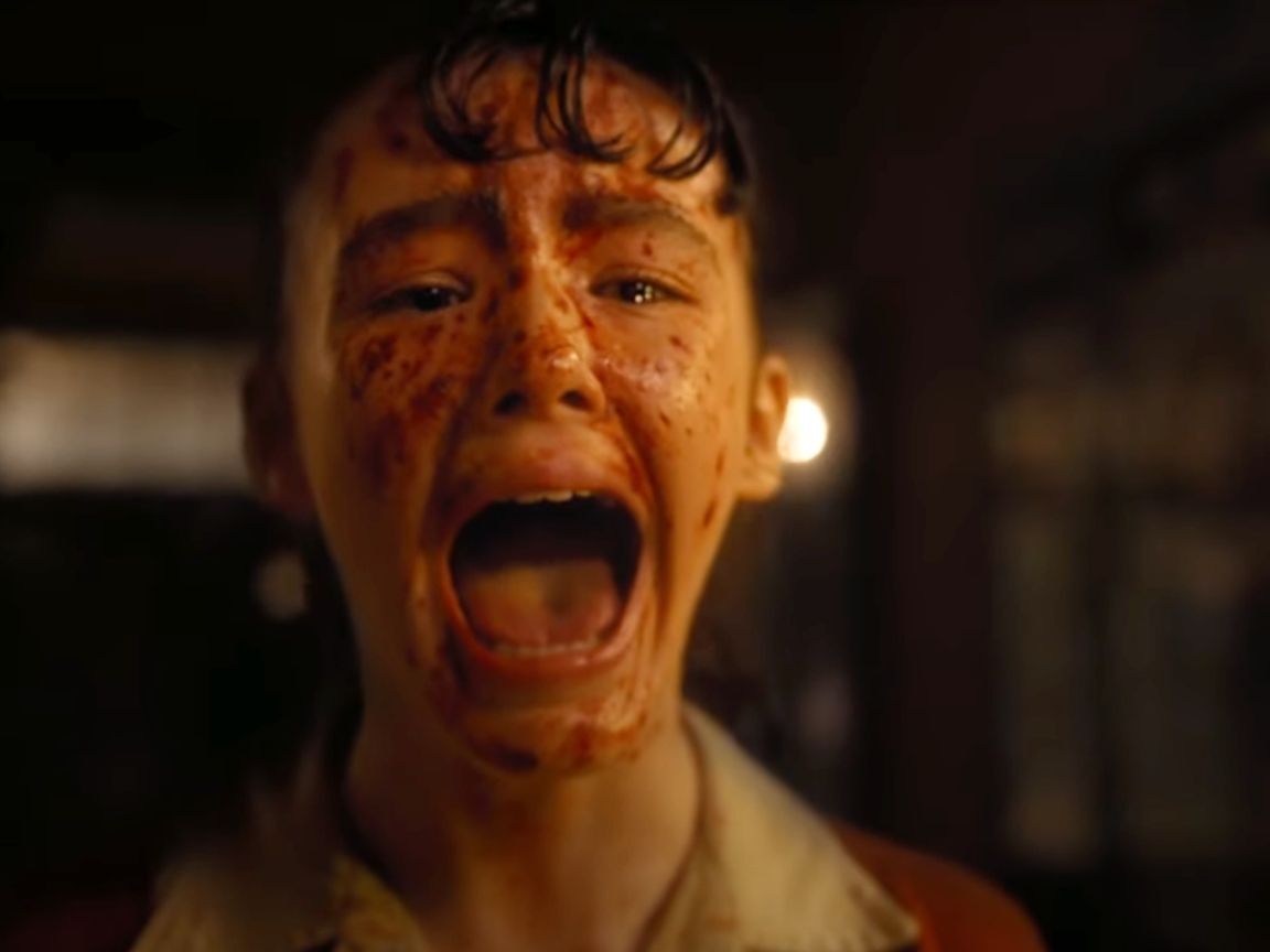 Welcome to Derry: HBO Max revela teaser da prequela de IT com retorno de Bill Skarsgård