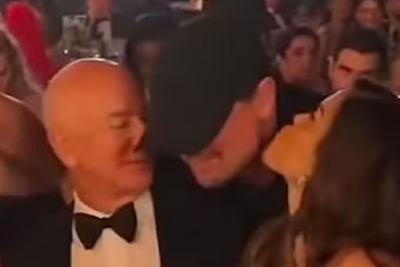 Beijo no rosto de Lauren Sanchez em Leonardo DiCaprio vira destaque inesperado em Cannes 2025