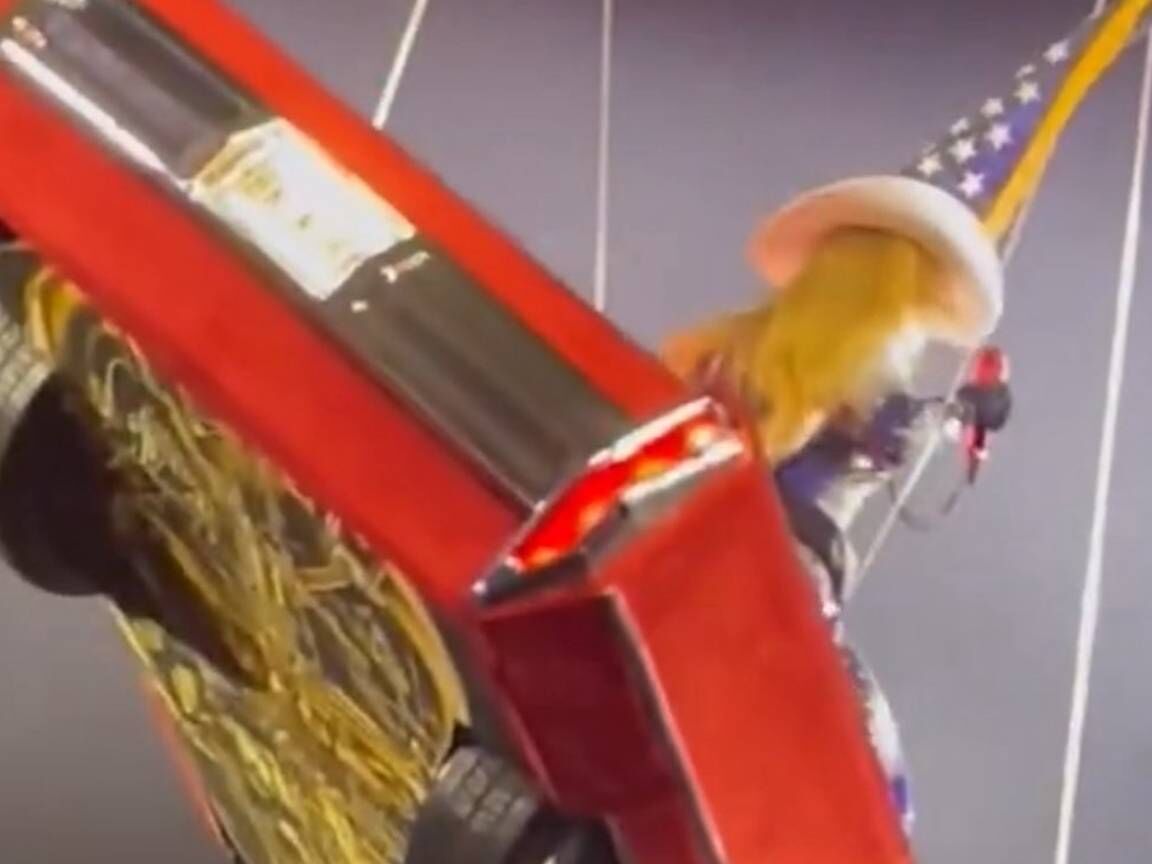 Beyoncé passa por susto ao ficar presa em 'carro voador' em show no Texas; veja o momento