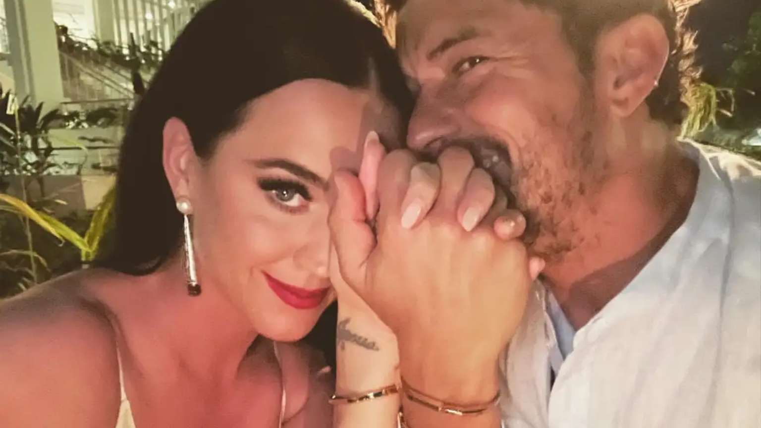 Noivado de Katy Perry e Orlando Bloom chegou ao fim, diz site americano