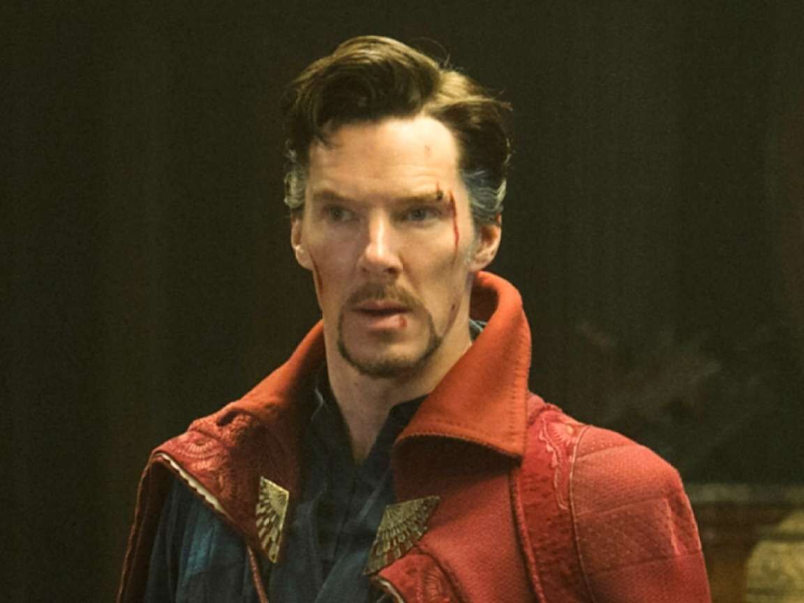 Benedict Cumberbatch critica Hollywood como uma 'indústria extremamente desperdiçadora'