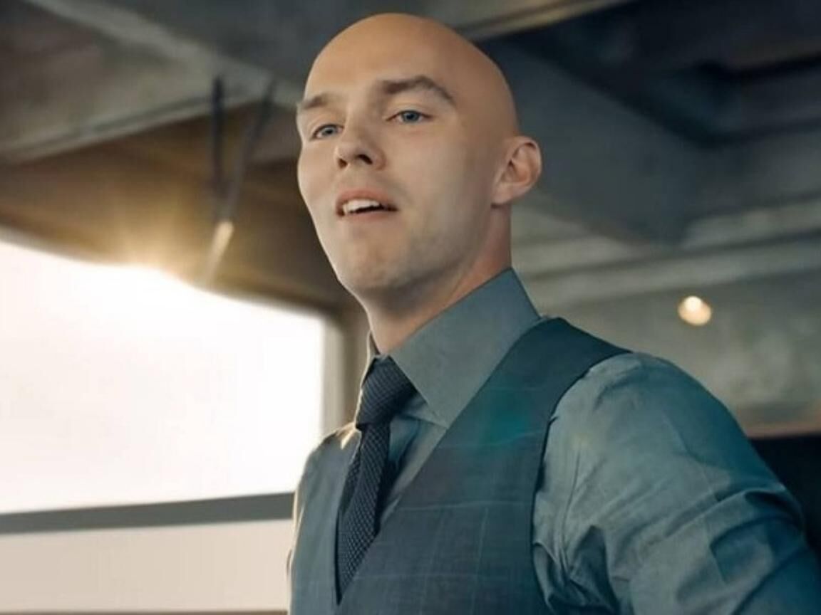 James Gunn explica por que Nicholas Hoult não foi escalado como Superman