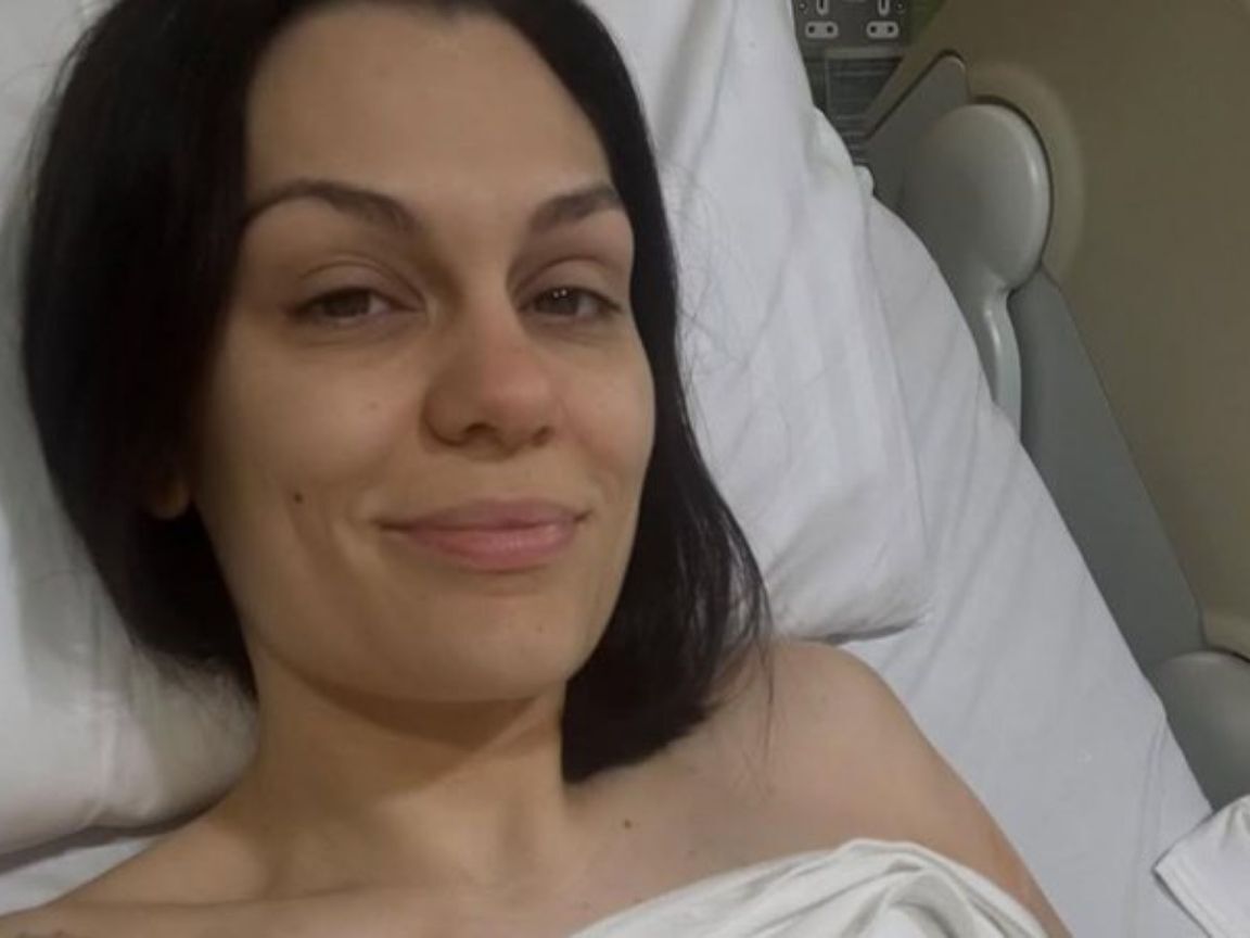'Lágrimas de felicidade': Jessie J celebra boa notícia sobre câncer e se declara ao filho