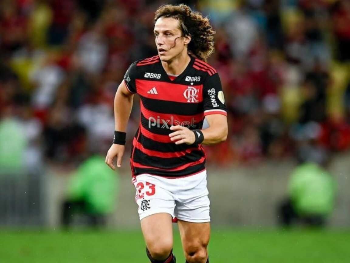 David Luiz é acusado de traição e de propor 'trisal'; assessoria nega encontro