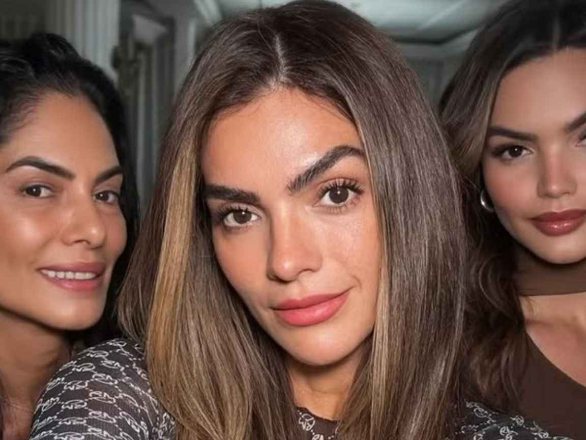 Kelly Key posta foto rara com a mãe e a filha, Suzanna Freitas, e celebra: 'Somos um clã'