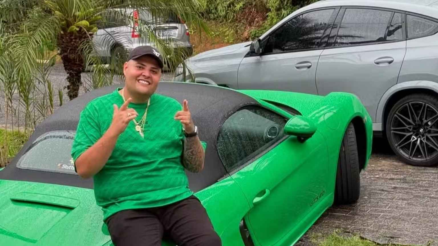 Influenciador Maumau ZK é preso por posse ilegal de arma e grava vídeo de dentro da cela