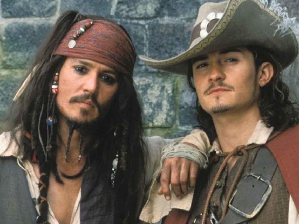 Orlando Bloom defende retorno do elenco original para o novo 'Piratas do Caribe'