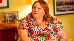 Chrissy Metz, de 'This Is Us', faz alerta sobre remédios para emagrecer: 'Um caminho perigoso'