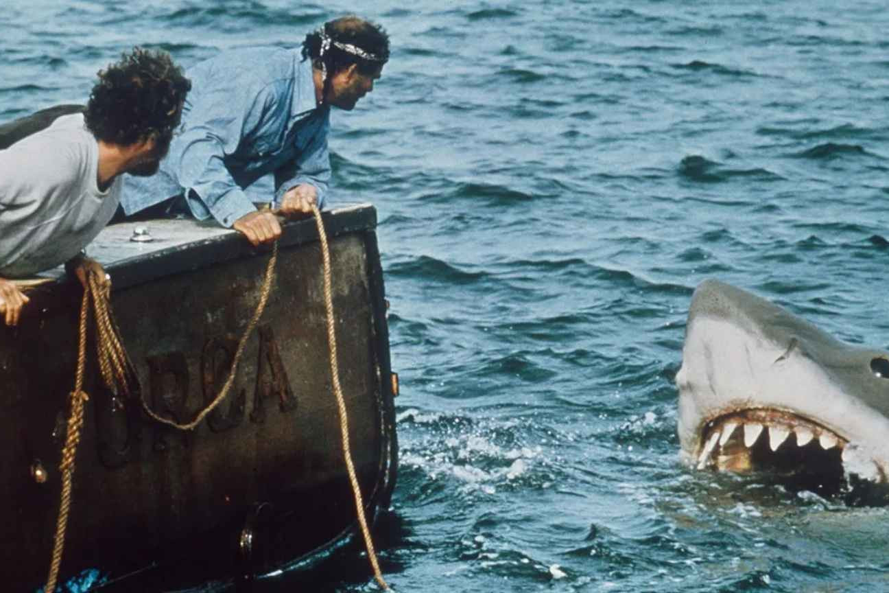 Com 50 anos, Tubarão supera novos lançamentos e abocanha o 2º lugar nas bilheterias