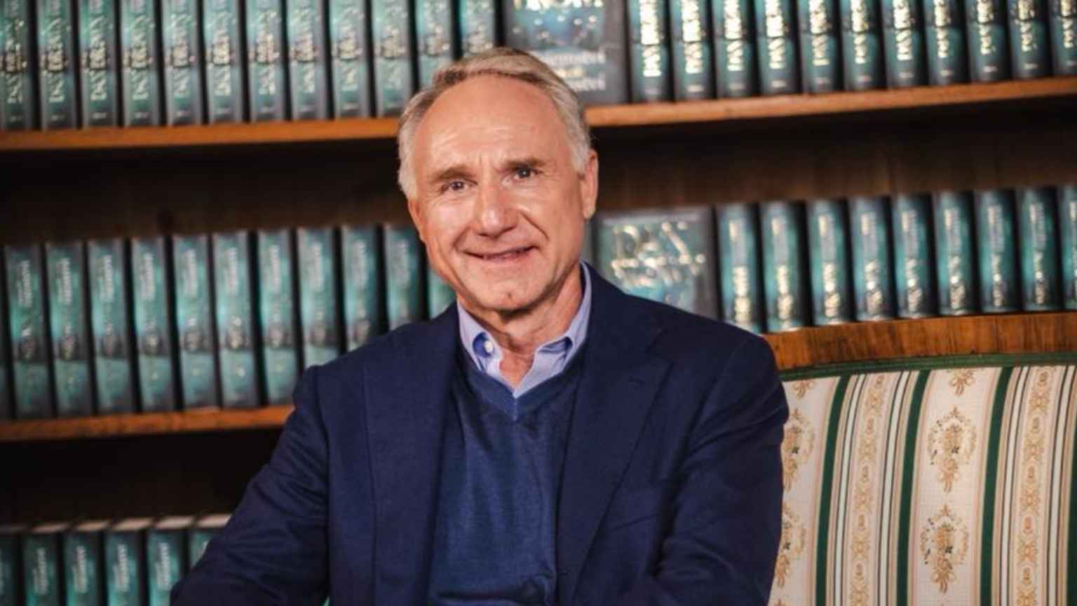 Dan Brown vai se casar com a mulher que foi pivô de seu divórcio polêmico