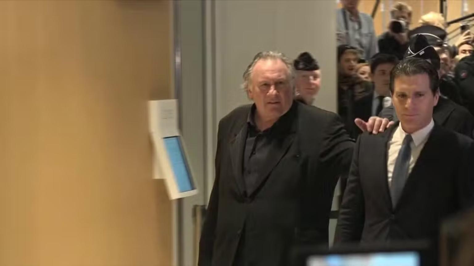 Gérard Depardieu será julgado por estupro e agressão sexual, decide Justiça francesa