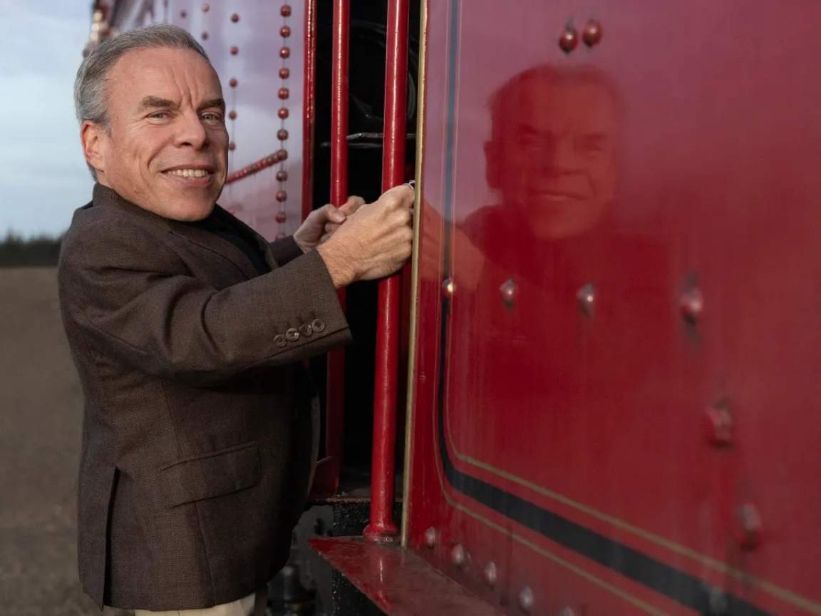 Harry Potter da HBO anuncia o retorno de Warwick Davis como Professor Flitwick