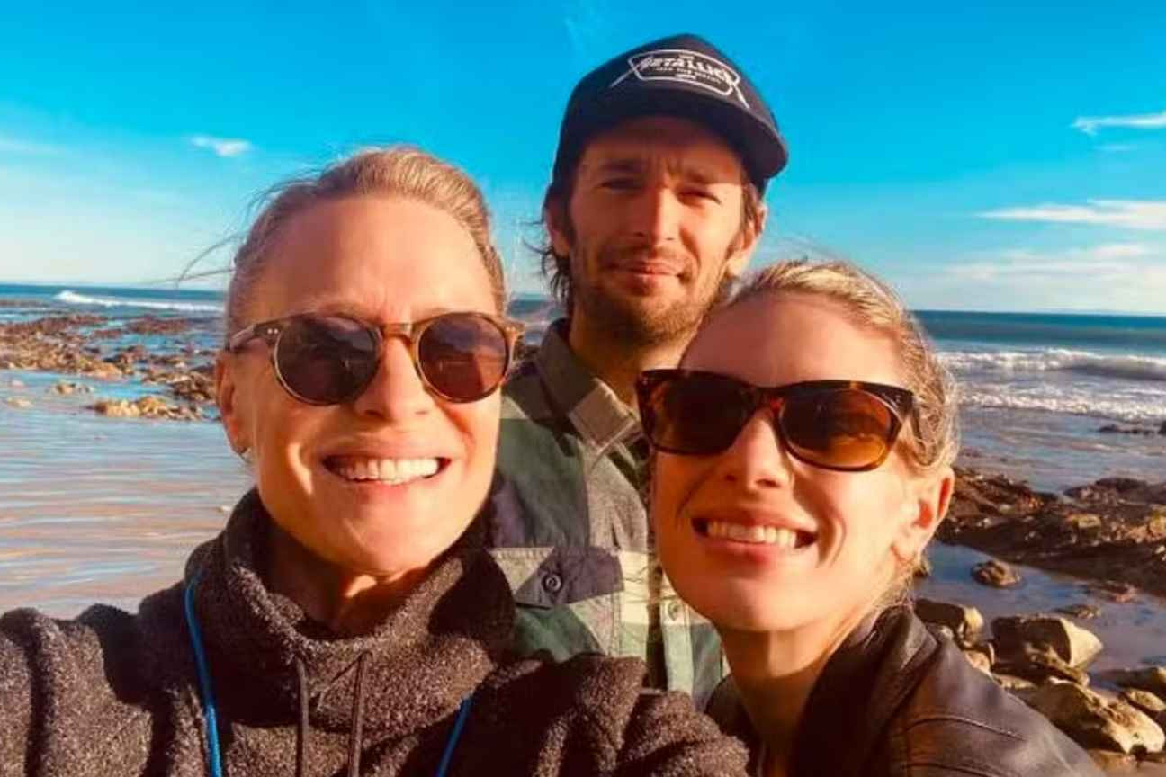 Robin Wright revela seu 'grande arrependimento' na criação dos filhos com Sean Penn