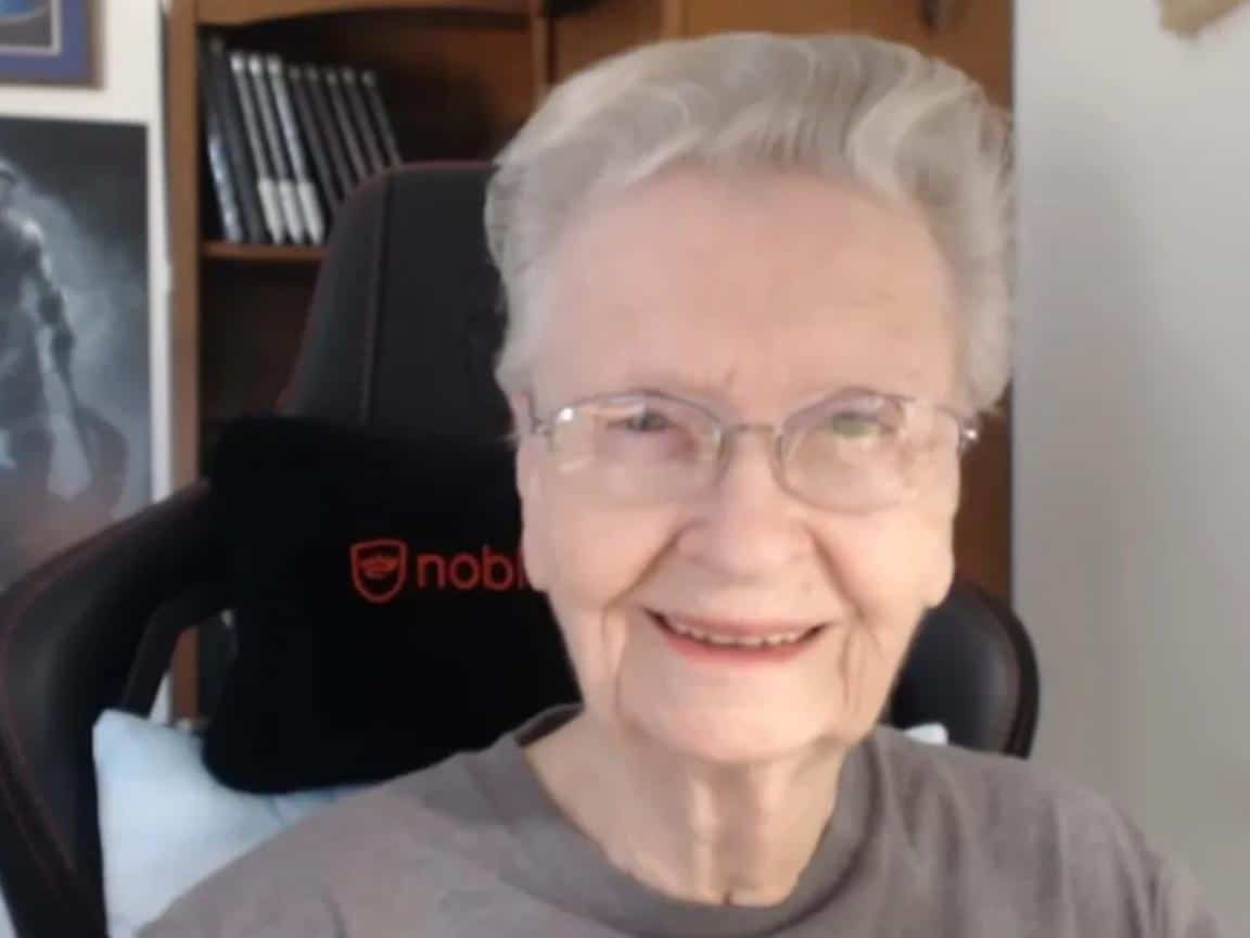 Aos 89 anos, 'Vovó de Skyrim' anuncia aposentadoria: 'Não estou mais me divertindo'