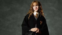 Emma Watson revela por que se afastou de Hollywood: 'Destrutivo para a alma'