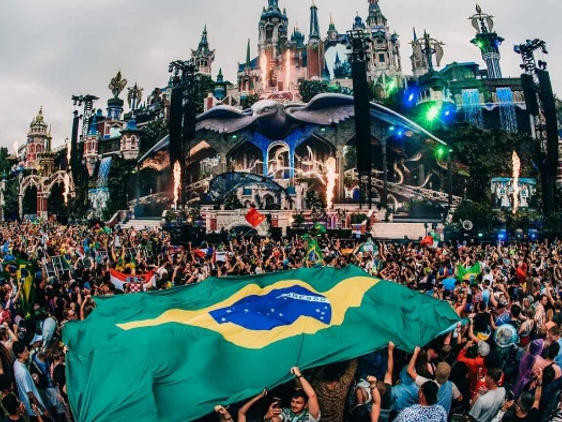 5 melhores sets de DJs confirmados para ver ao vivo do Tomorrowland Brasil 2025