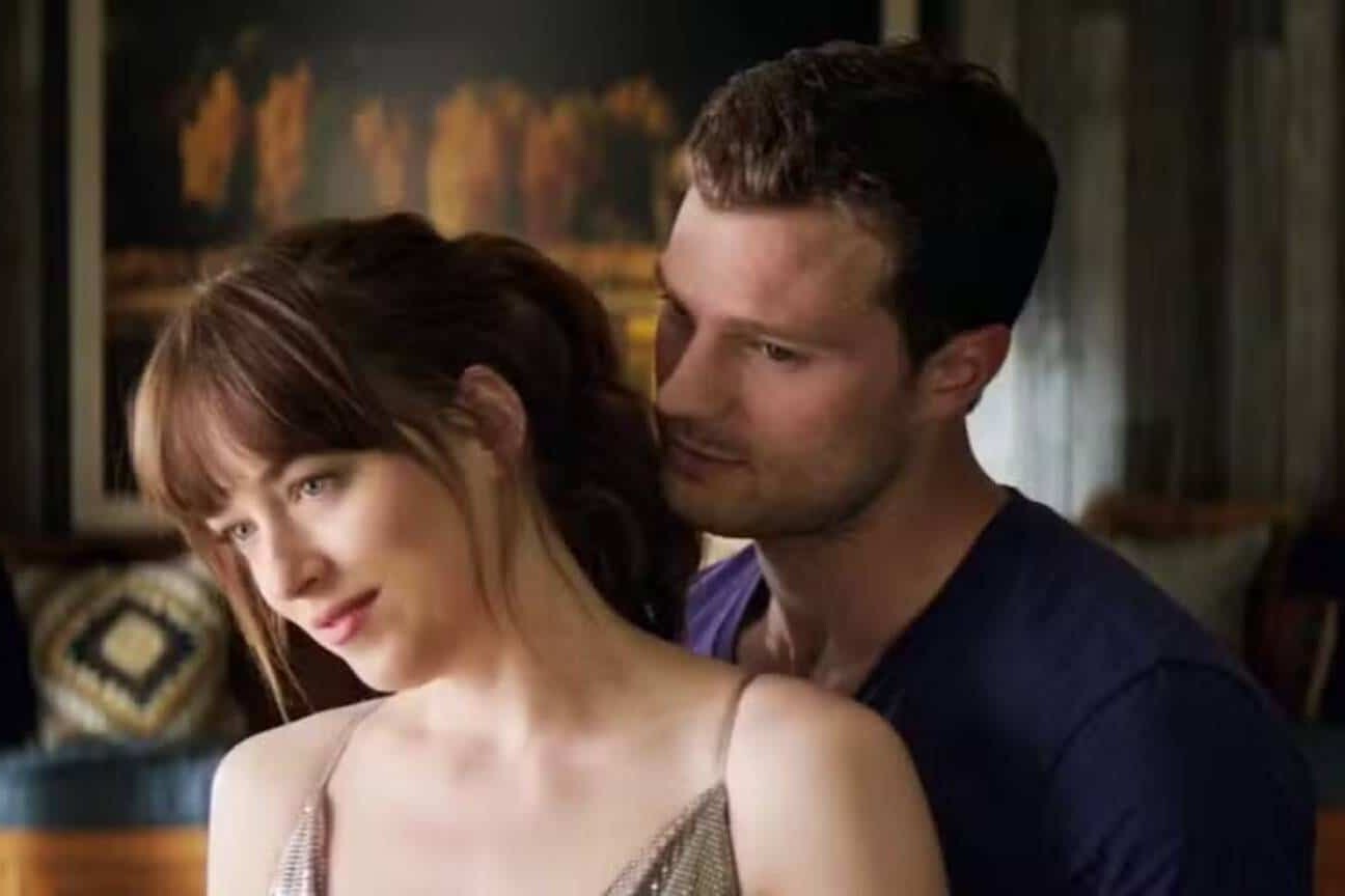 Dakota Johnson revela sua maior 'red flag' em homens: 'Corram deles'