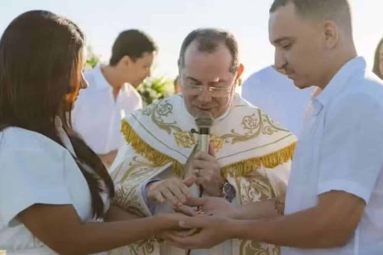 João Gomes e Ary Mirelle renovam votos de casamento aos pés do Cristo Redentor