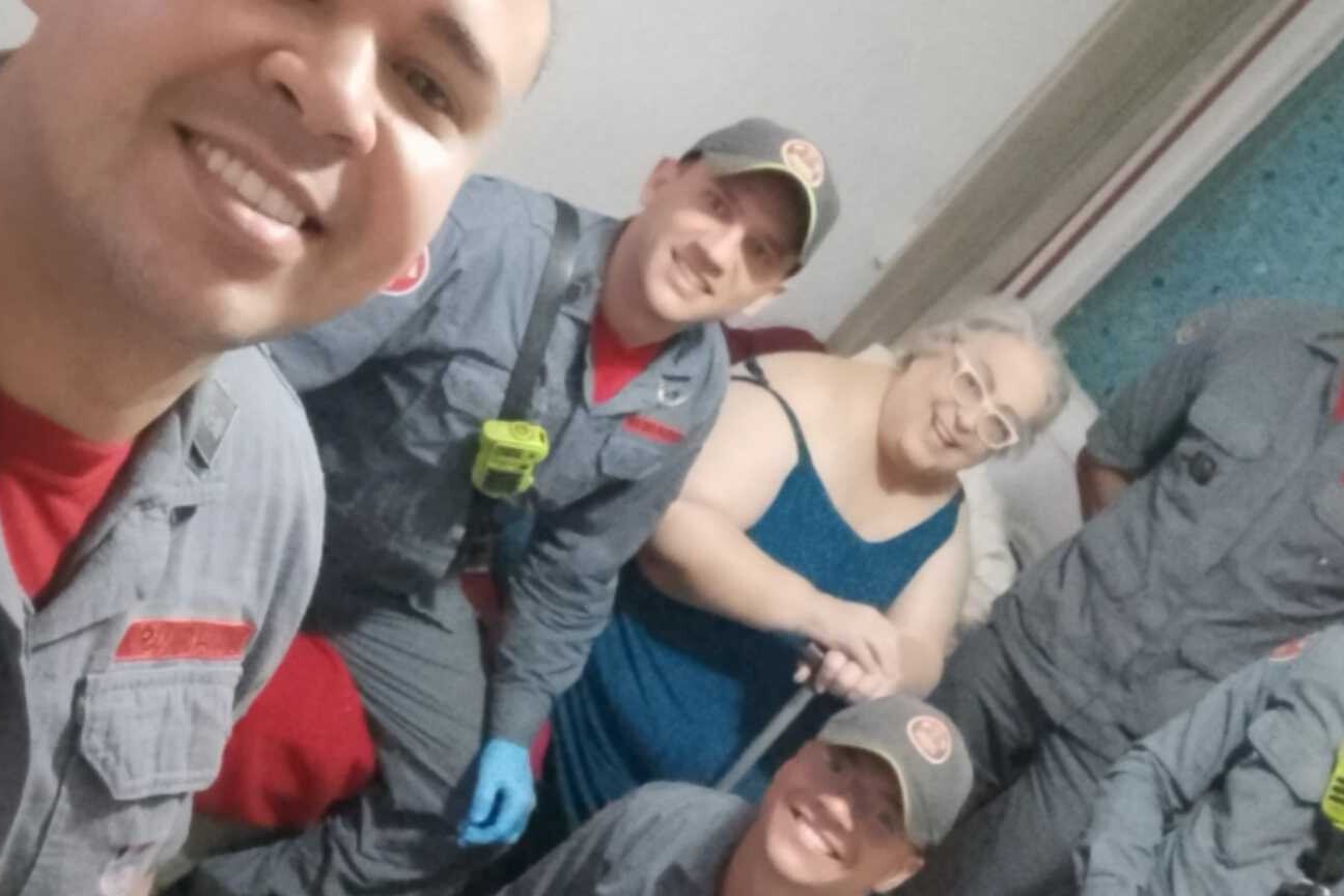 Mamma Bruschetta sofre queda em casa e é resgatada por bombeiros: 'Verdadeiros heróis'