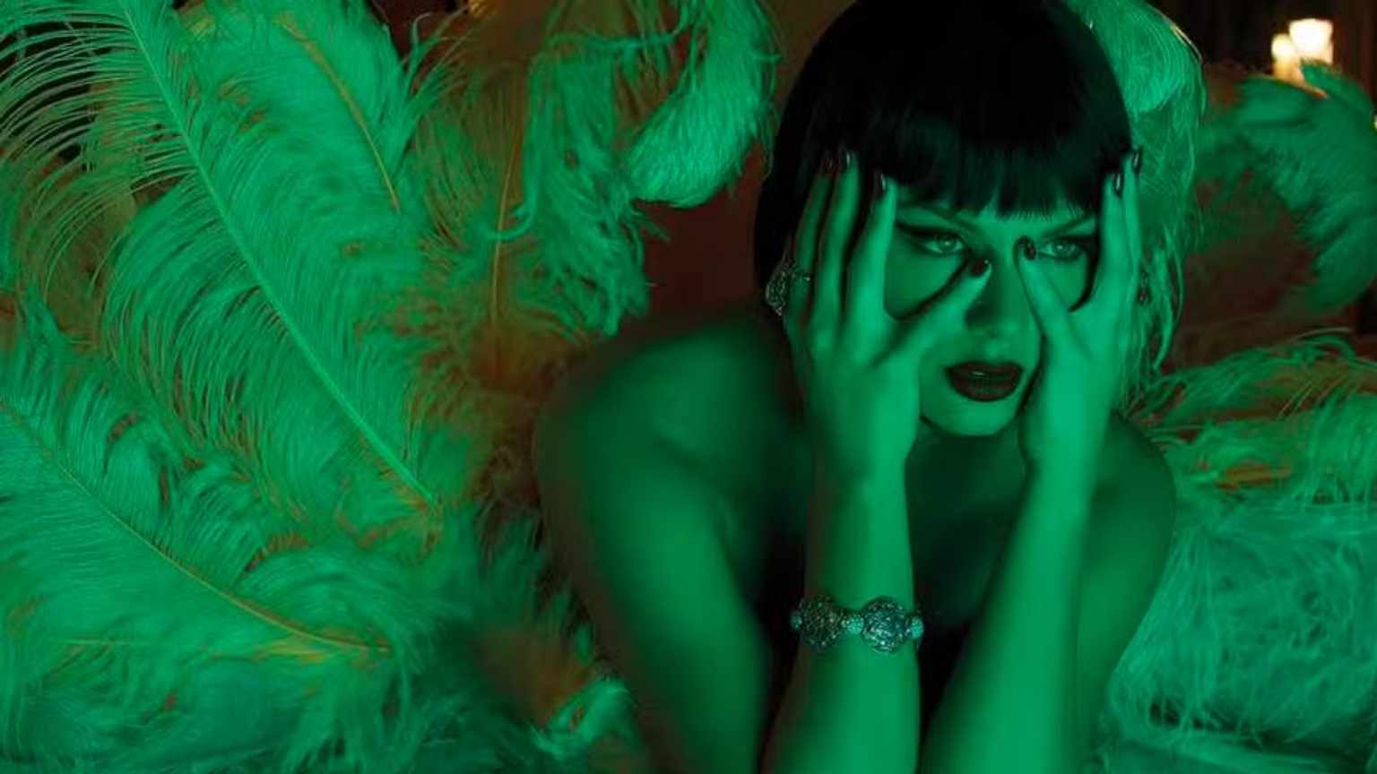 Fãs veem indireta de Taylor Swift para Blake Lively em capa de novo álbum